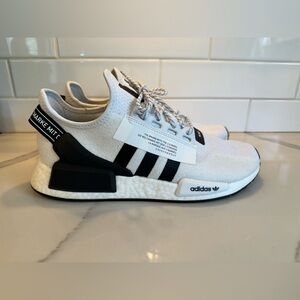 Adidas NMD V2